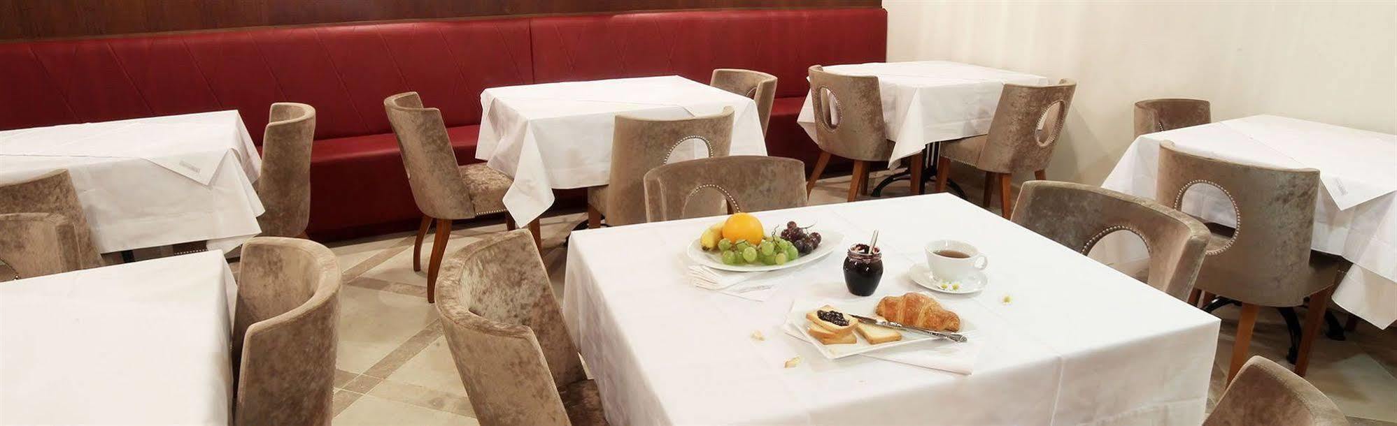 Boutique Hotel Vela Vrata Бузет Экстерьер фото